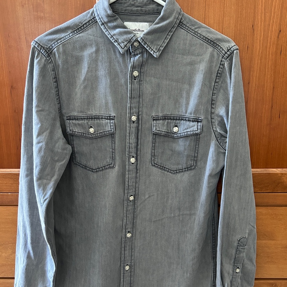 Goodfellow & Co Gray Casual Button Down Shirt with Soft Fabric